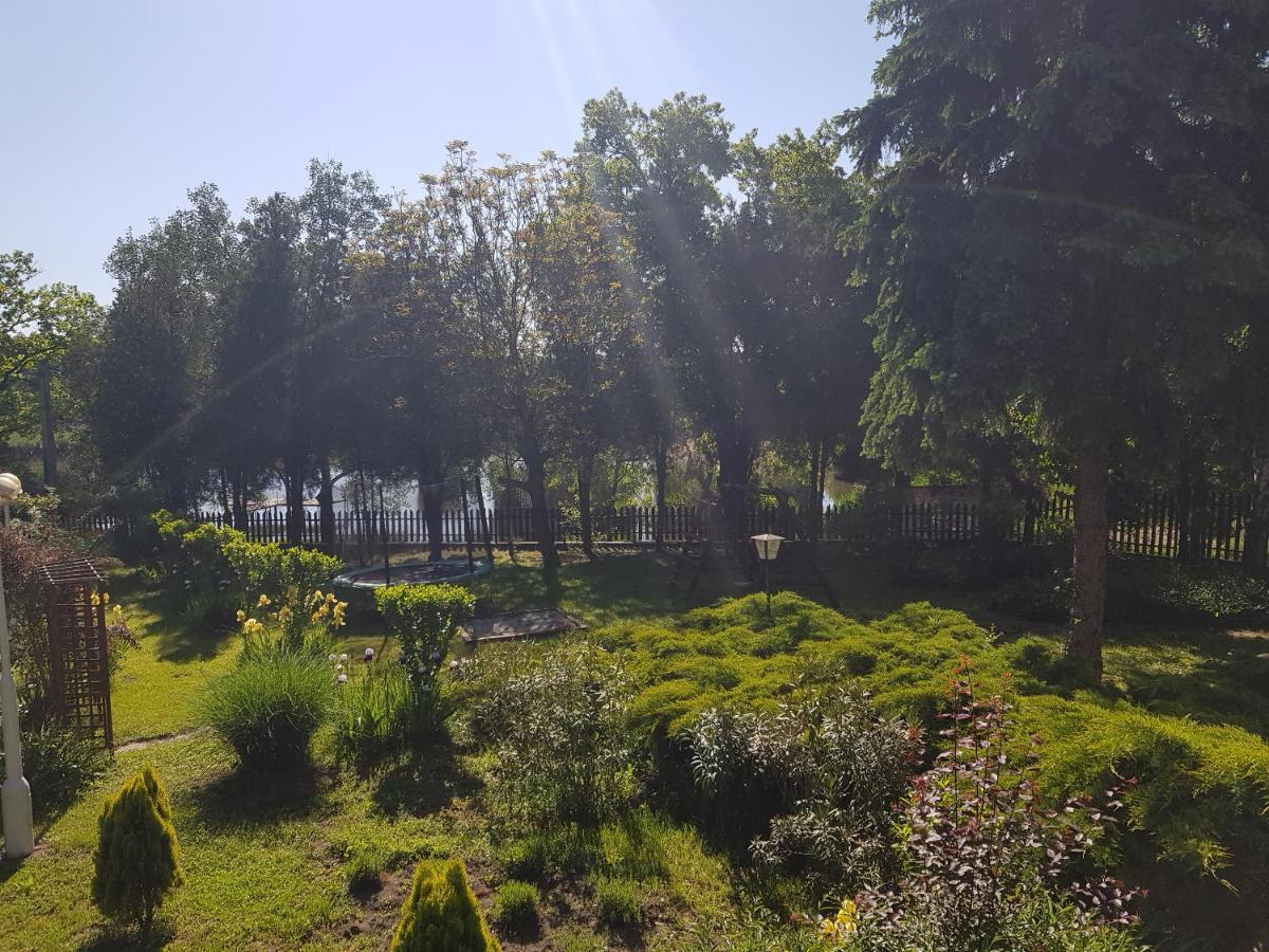 Fortuna Panzio Otel Orosháza Dış mekan fotoğraf